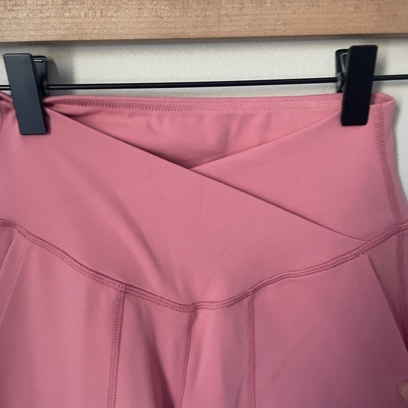 Halara Pink Flare Leggings Size X Small New With Tags - Picture 3 of 7